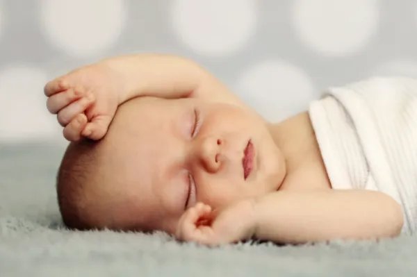 为什么只要在美国出生,即能入籍美国?