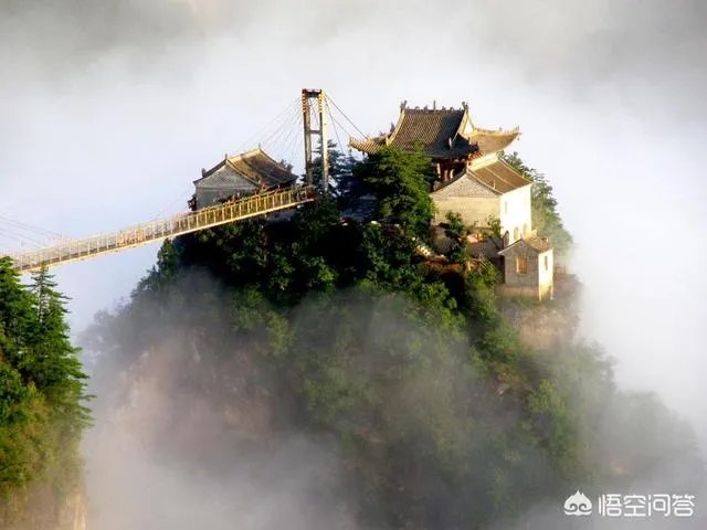 平凉旅游景点哪里有塔