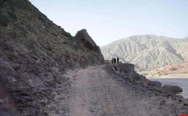 跟随甘肃牧羊人重走救援路,这条救援路有什么特殊之处?