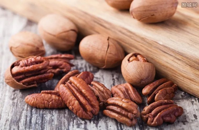 核桃价格创新低 种植户称卖了不如喂猪