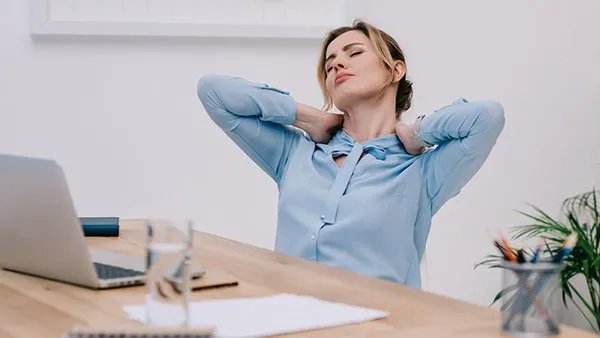 全身酸痛是怎么回事