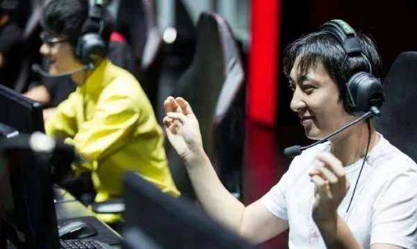 比心陪练APP被指涉黄，事情的原委是怎样的？