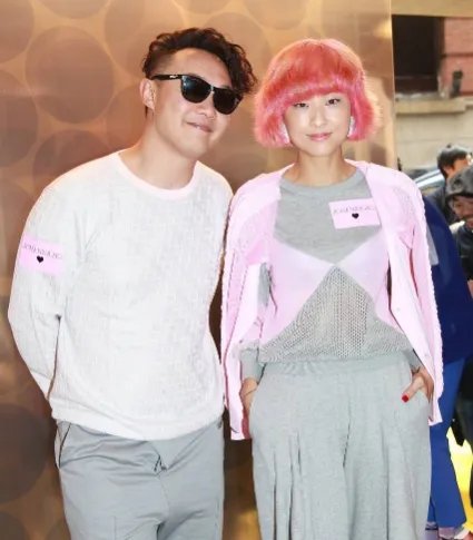 陈奕迅说很久没收入了，但老婆花钱厉害，你怎么看？