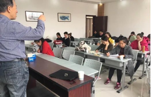 教师资格证面试报名时间是什么时候？