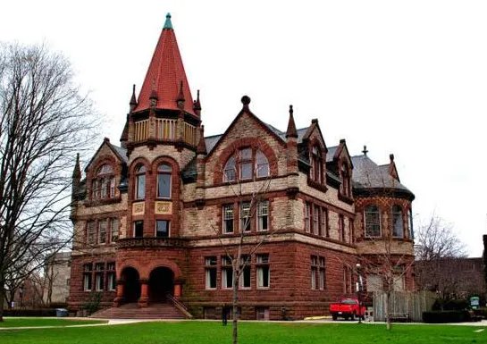 多伦多大学学费