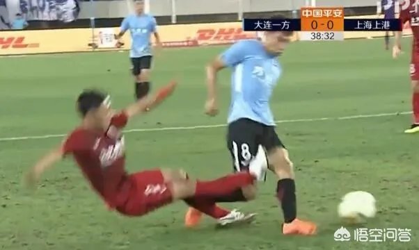 一方与上港一战，秦升与石柯发生冲突，石柯飙国骂，秦升使出英文对骂，你怎么看？