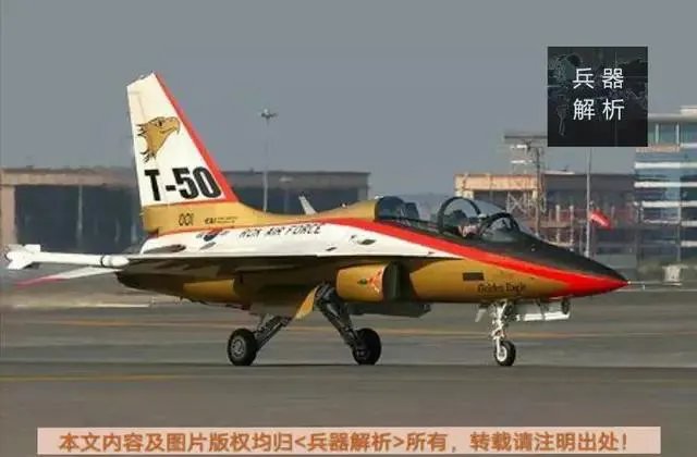 如何评价L-15高级教练机？