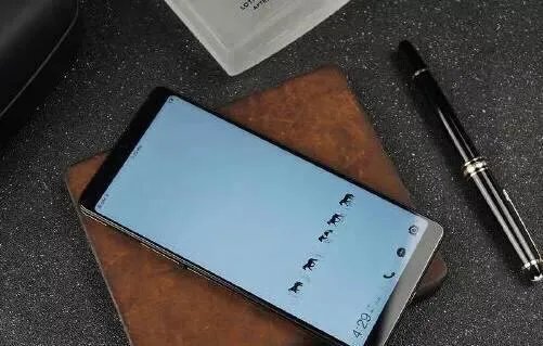 锤子R1是不是真有官方说的那么牛？