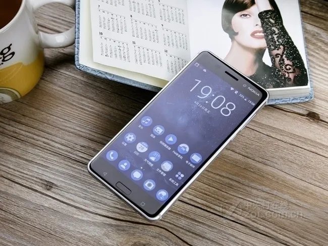 诺基亚6 4GB+32GB 黑色 双卡双待屏幕显示出色 苏宁蚂蚁客手机数码官方旗舰店在售1475元 （有返券）