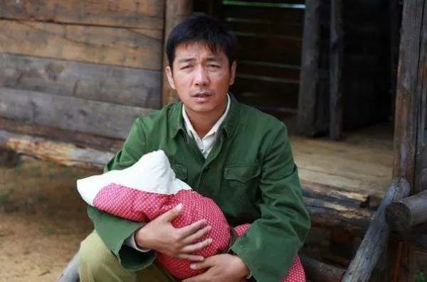 养父的花样年华电视剧全集40集剧情介绍