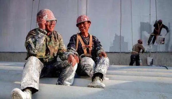 如何看待农民工工地播音腔朗诵再别康桥？