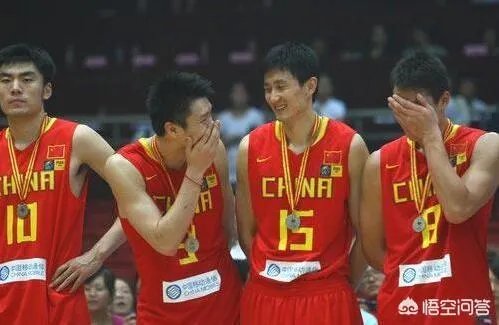 刘晓宇回国后肌肉直追易建联，为什么杜锋要于德豪不要他？