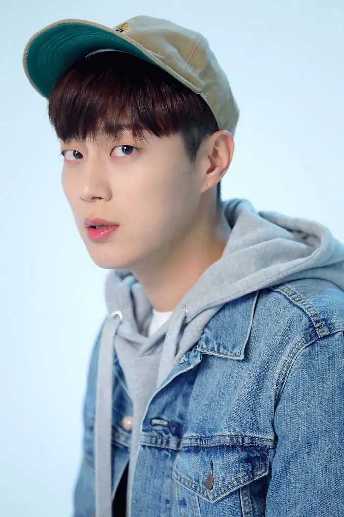 【有声】Highlight尹斗俊:退伍倒计时一个月