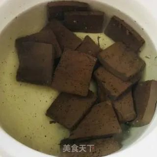鸭血豆腐