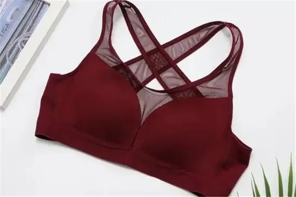 李诞代言女性内衣广告违规被罚87万 女士内衣哪个品牌好