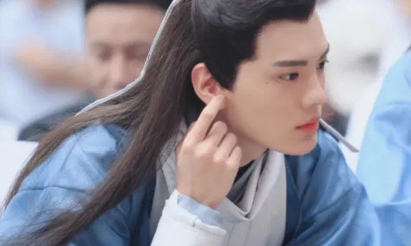 漂亮书生演员表全部演员