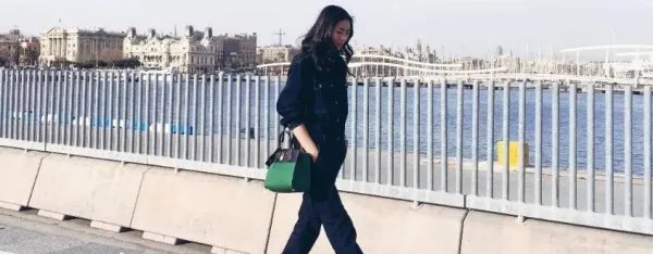 刘雯解约蔻驰后获国人力挺，18线小厂家愿花百万邀请其代言，后来如何？