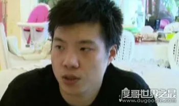 黄毅清他家是干嘛的 黄毅清的父母是谁什么背景