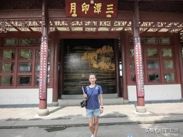 三潭印月有什么特色？