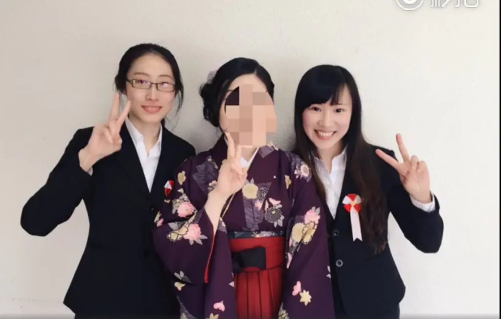 刘鑫发微博秀江歌照片，为什么她不肯消停而是各种蹭热度？