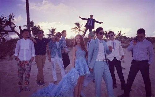 昆凌婚纱照系列  美的冒泡像拍mv一样