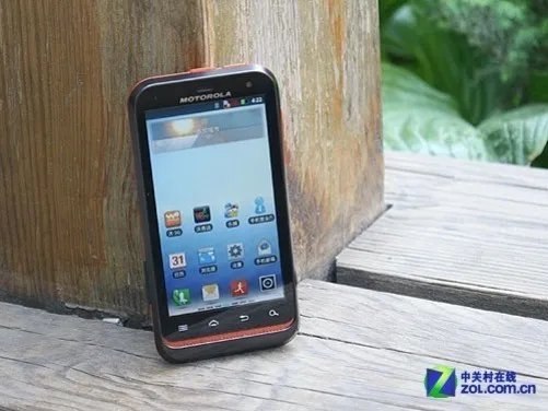 专为低端机打造 低配手机QQ轻聊版评测