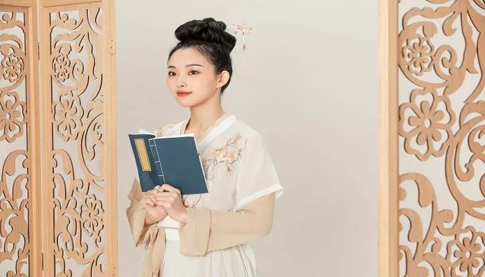 梁山伯祝英台的故事 梁山伯与祝英台的故事简介