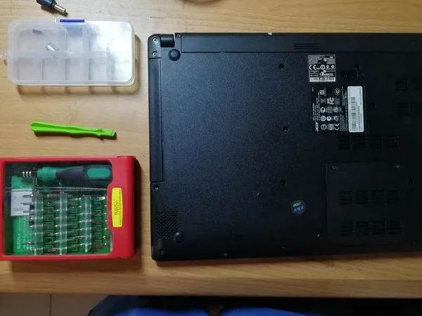 宏碁MS2360拆机图解教程