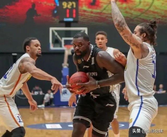 史蒂芬森辽宁队首秀砍31+7+8帮助球队取胜，如何评价他本场比赛表现？