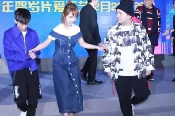 张一山默默的为杨紫做了哪些事情令你感动?