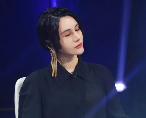 尚雯婕被限制高消费，她为什么会突然被限制？