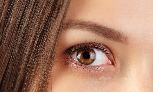 美瞳线出血了正常的吗