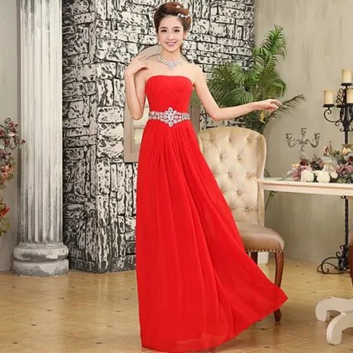 结婚礼服裙多少钱  婚纱和礼服裙有什么区别