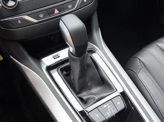 标致408怎么样？值得买吗？