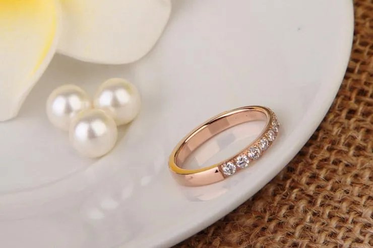 玫瑰金戒指卡地亚多少钱 2017玫瑰金戒指新款有哪些