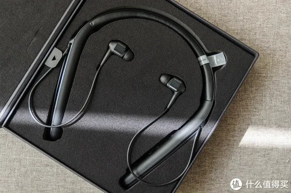 一步到位不后悔：SONY 索尼 WI-1000X无线蓝牙降噪耳机测评