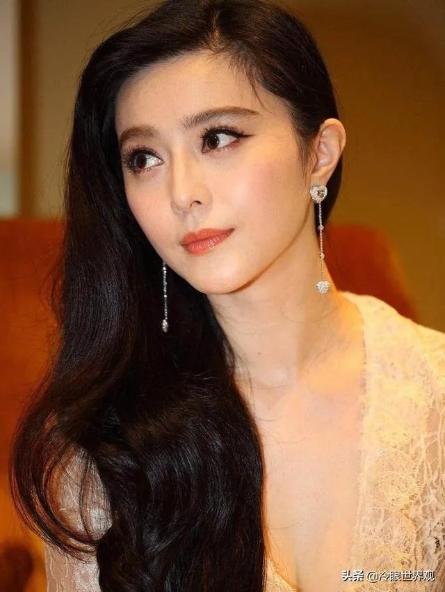 范冰冰谈失恋深夜痛哭，是因为感情太深，还是想获取同情求复出？