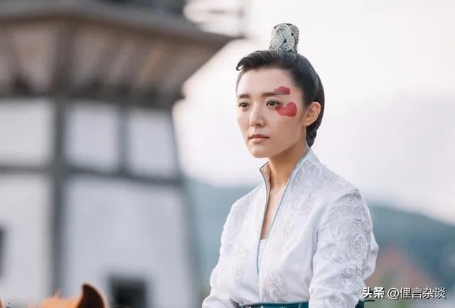 ＂有事钟无艳，无事夏迎春＂是什么意思？