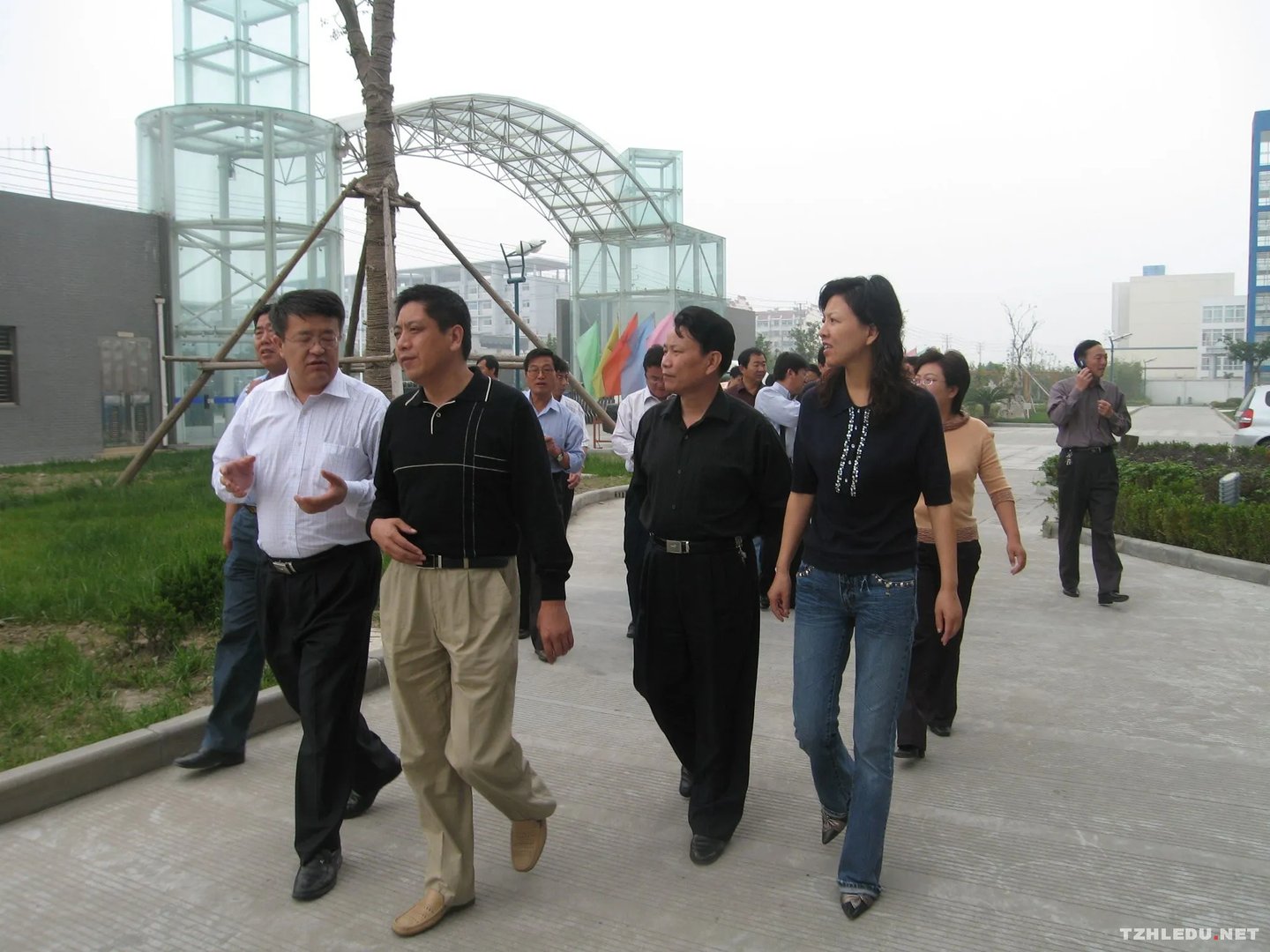 嘉峪关市二中的办学特色