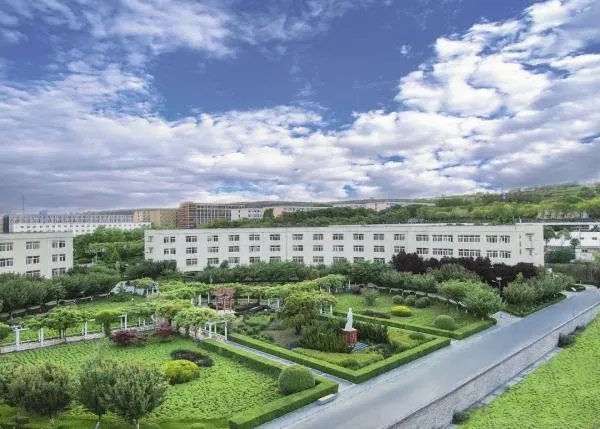 西安财经大学行知学院怎么样?