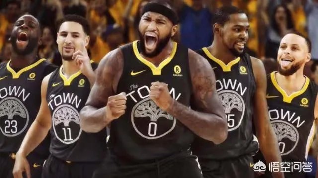 有消息称考辛斯将于1月19日复出,并担任球队首发中锋,科尔为什么不让他从替补打起?