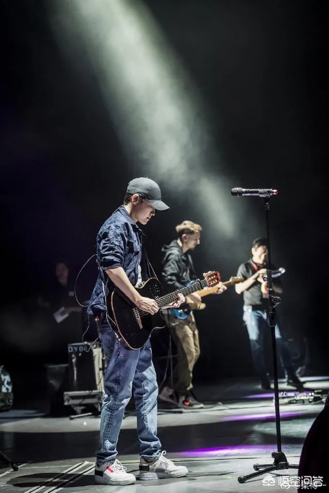 历届中国好声音冠军梁博，李琦，张碧晨，张磊，旦增尼玛，现在谁发展的好一些？