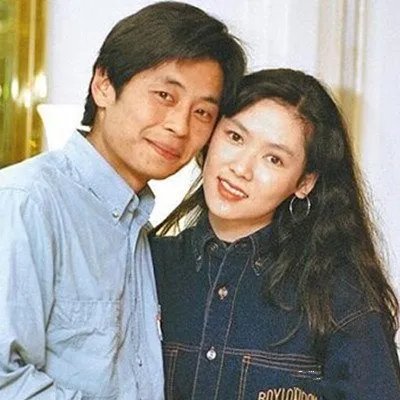 王杰老婆图片曝光 王杰与第二任老婆莫绮雯离婚原因揭秘