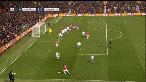 身高相差悬殊，为什么有球迷感觉阿奎罗的头球反而强于卢卡库？