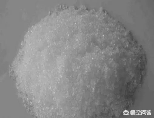 尿素做叶面肥，浓度多少合适？