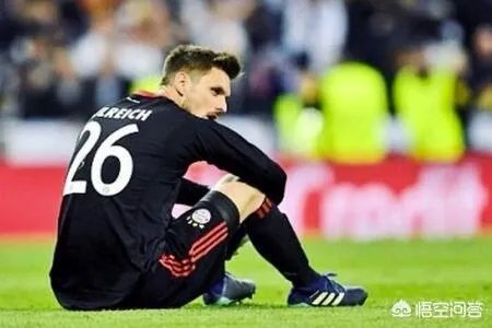 再次被皇马淘汰无缘欧冠决赛，拜仁的问题出在哪里？