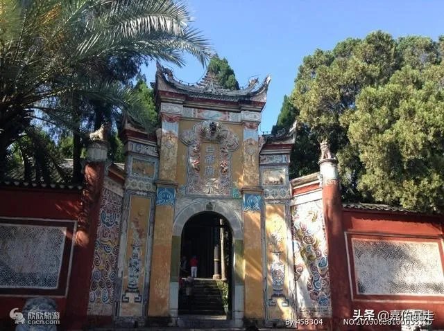 游重庆三峡是跟团好还是自己找游轮比较好？玩几天比较好？