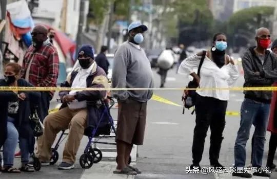 美国愿意花那么多钱给失业人群，为什么不免费治疗新冠？