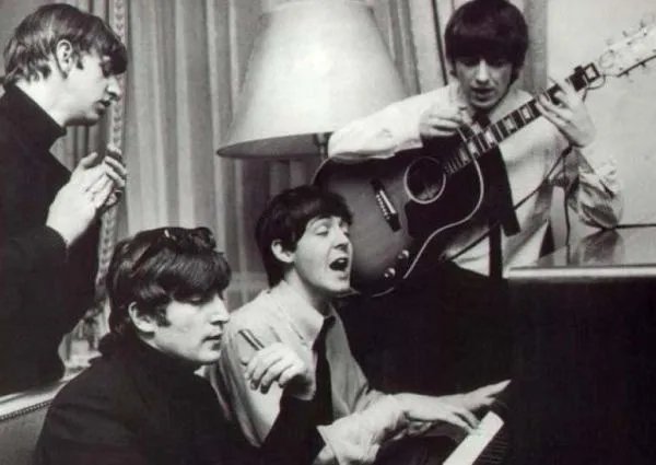 一个乐队的组成需要什么