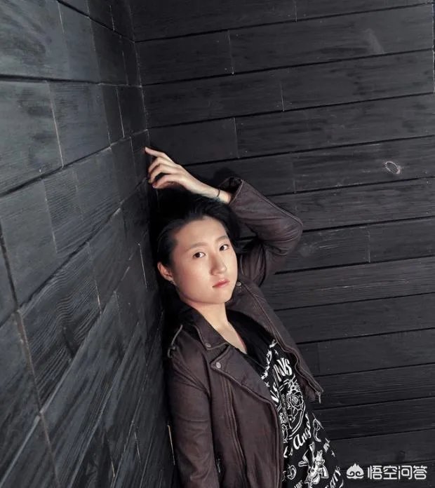 小龙女吴卓林谈寻父亲成龙真相，你怎么看这件事？